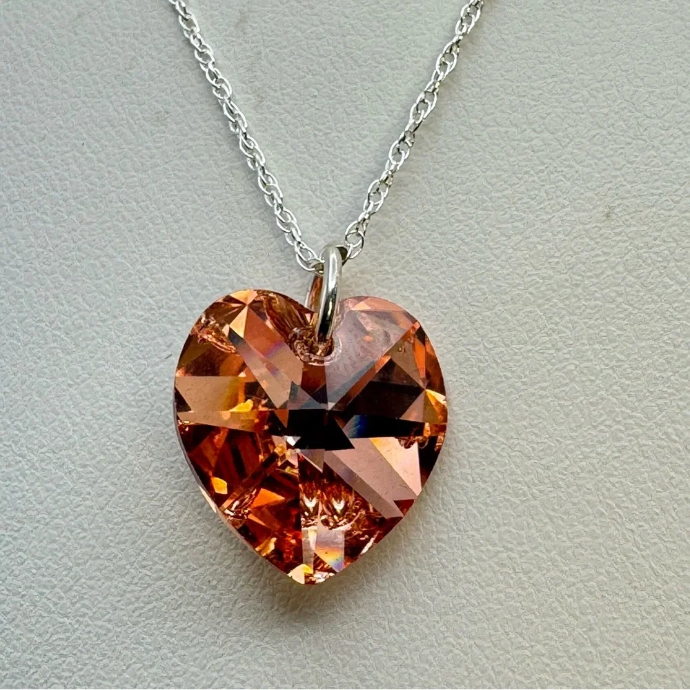 Elegant Swarovski Crystal Heart Pendant Necklace Sterling Silver 18” New